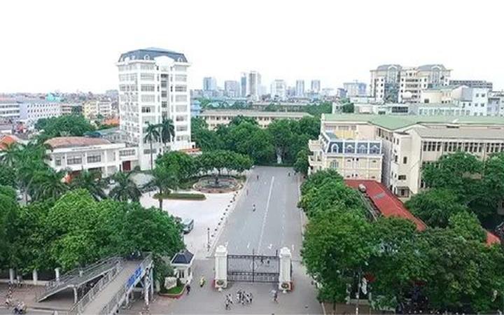 Kích thước to bất thường: Tôm nuôi theo phương pháp tự nhiên sẽ có kích thước không
